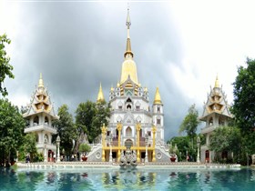 Buddhists_Pagoda