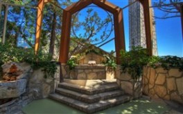 Wayfarers Chapel