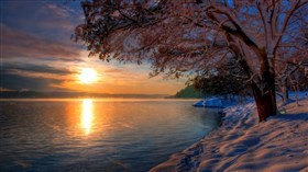 Icy_Winter_Lake