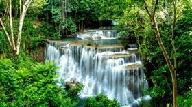 Thailand_Rainforest_Waterfalls