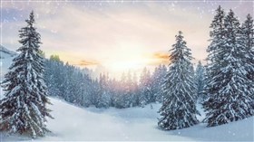 Lingering  Snow Storm