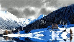 Snowy_Pine_Mountain